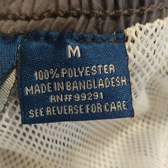 Kanu Surf. Swim shorts. Size Medium. Like New. - Picture 8 of 9